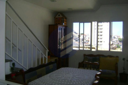 Casa à venda com 3 quartos, sendo 1 suíte, no condomínio Res Green Ville, São Paulo - SP