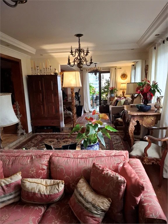 Apartamento à venda com 4 quartos, sendo 2 suítes, em Brooklin Paulista, São Paulo, SP