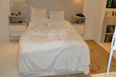 Cobertura à venda com 3 quartos, sendo 2 suítes, em Jardim Ampliação, São Paulo, SP