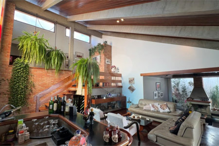 Casa à venda com 5 quartos, sendo 2 suítes,  no condomínio Village D'avignon, Sorocaba - SP