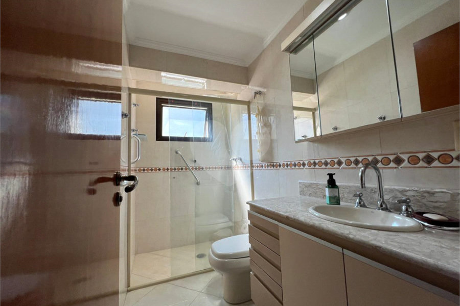 Apartamento à venda com 3 quartos, sendo 1 suíte, em Santana, São Paulo, SP