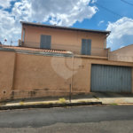 Casa à venda com 2 quartos em Vila Santa Maria (vila Xavier), Araraquara, SP