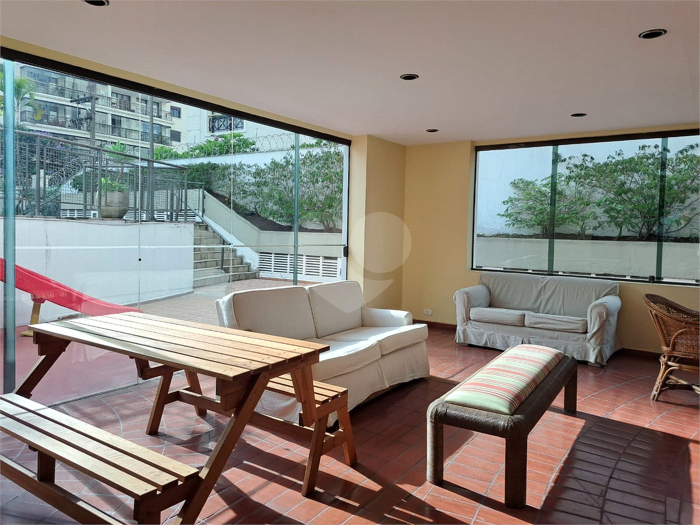 Apartamento à venda com 3 suítes em Campo Belo, São Paulo, SP