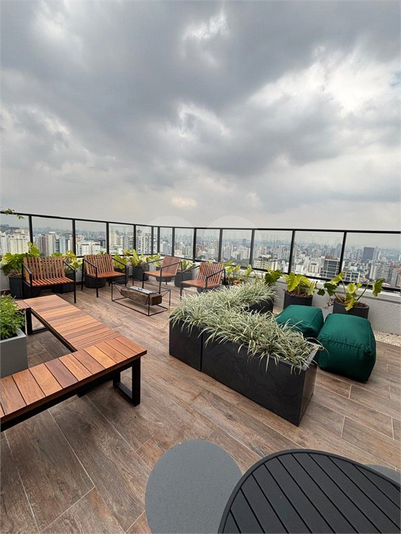 Apartamento à venda ou para alugar com 1 quarto em Pinheiros, São Paulo, SP