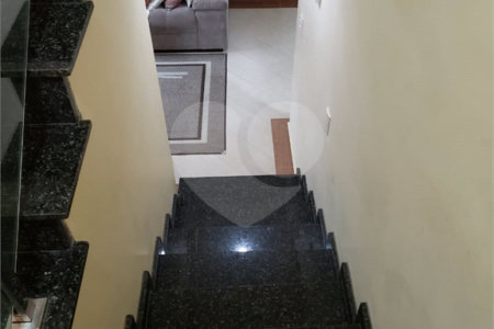 Casa à venda com 6 quartos, sendo 3 suítes, em Alto Ipiranga, Mogi das Cruzes, SP