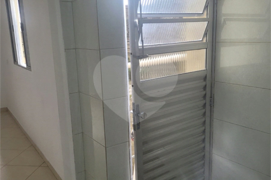 Sobrado à venda com 4 quartos em Tremembé, São Paulo, SP
