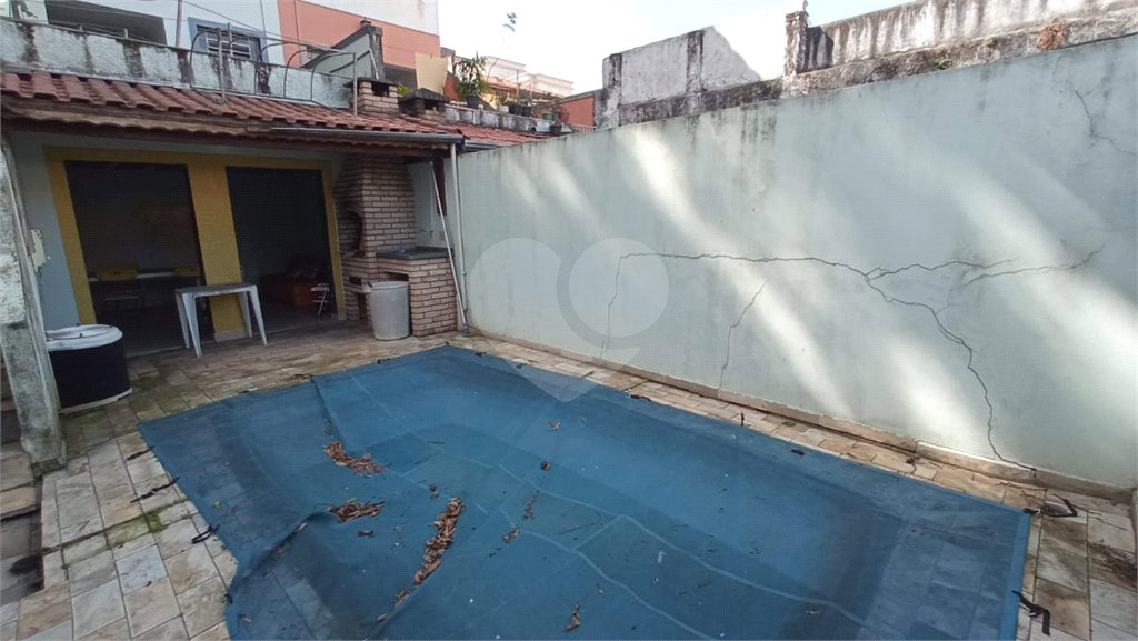 Sobrado à venda com 3 quartos, sendo 1 suíte, em Vila Paulicéia, São Paulo, SP