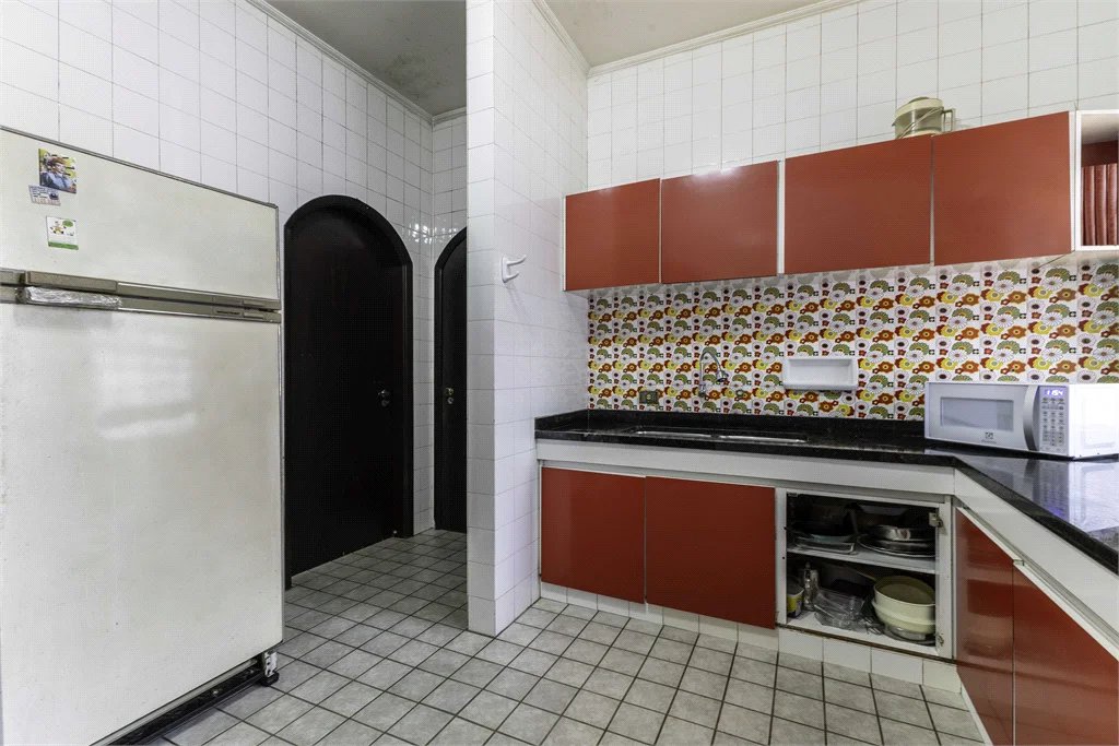Casa à venda com 4 quartos, sendo 2 suítes, em Jardim Leonor, São Paulo, SP