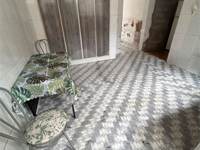 Sobrado à venda com 3 quartos em Água Fria, São Paulo, SP