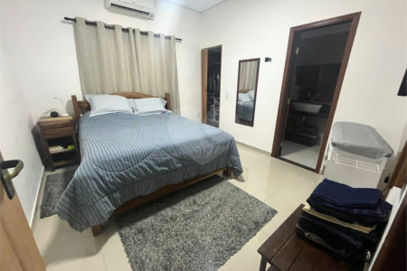 Casa à venda com 2 quartos, sendo 1 suíte, em Vila Barth, Itapetininga, SP