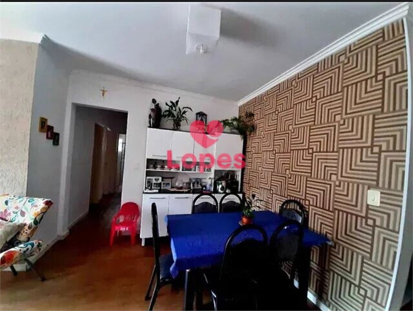 Apartamento à venda com 3 quartos, sendo 1 suíte,  em Jardim dos Estados, Taubaté, SP