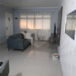 Sobrado à venda com 3 quartos, sendo 1 suíte, em Vila Curuçá, São Paulo, SP