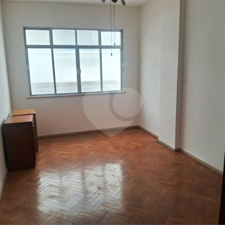 Apartamento à venda com 2 quartos, sendo 1 suíte, em Tijuca, Rio de Janeiro, RJ