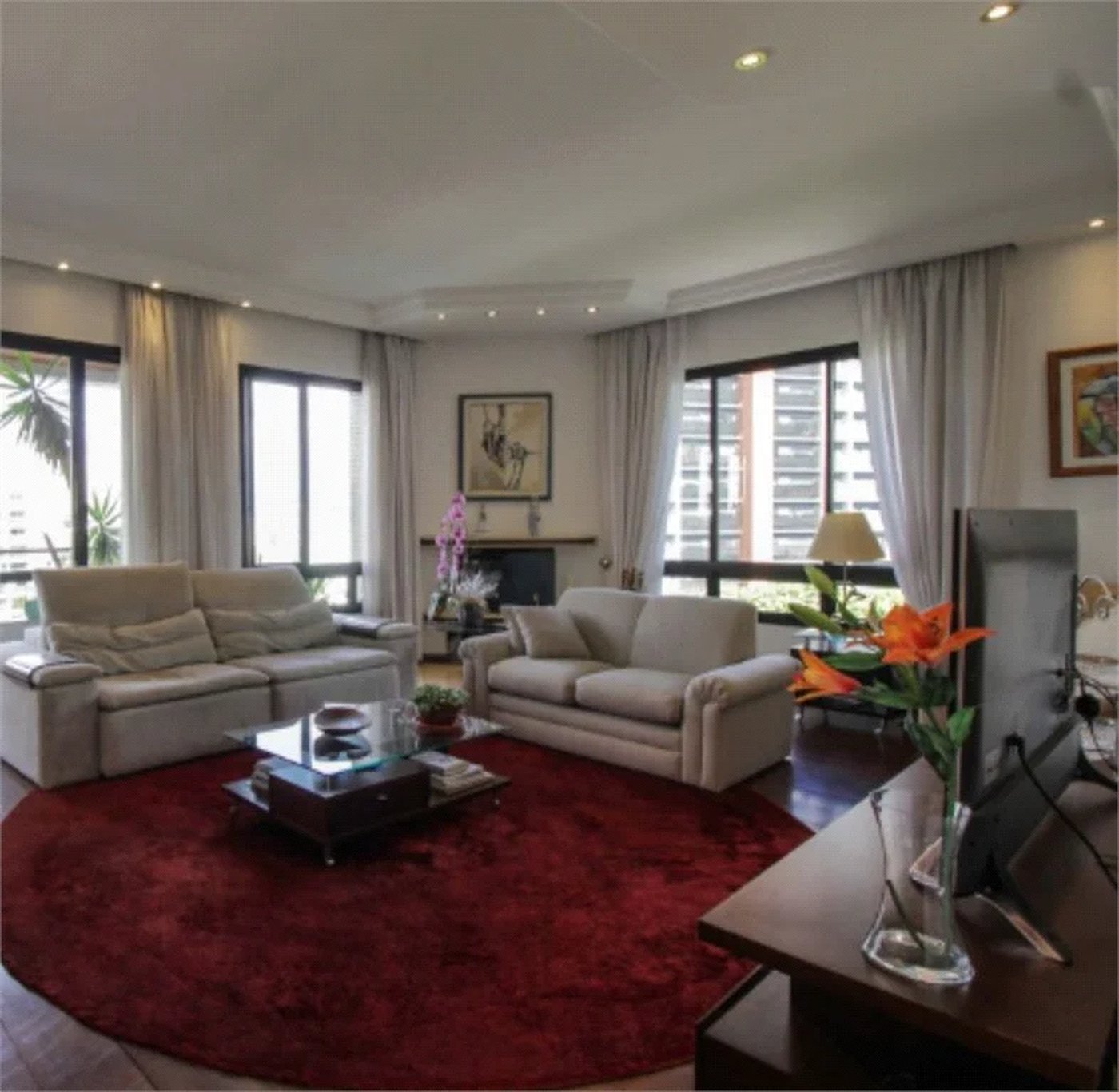 Apartamento à venda com 4 quartos, sendo 3 suítes,  em Vila Andrade, São Paulo, SP