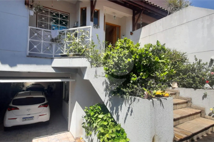 Casa à venda com 4 quartos, sendo 2 suítes,  em Jardim Paraíso, São Paulo, SP
