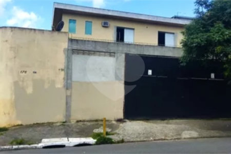 Casa à venda com 3 quartos em Jardim Maracá, São Paulo, SP