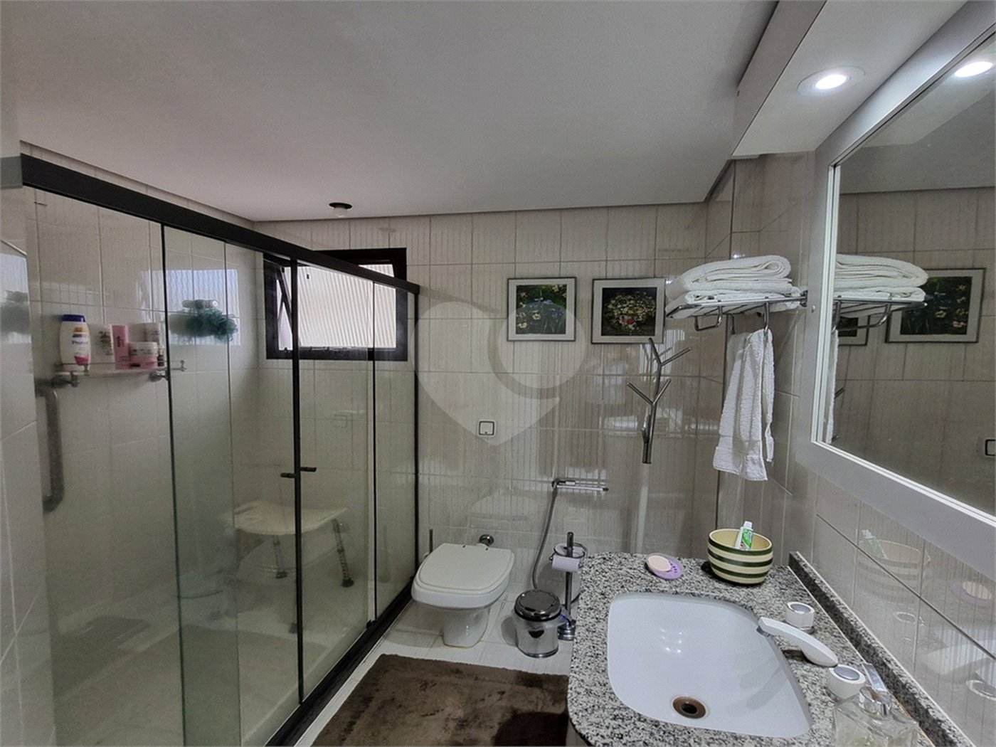 Apartamento à venda com 3 quartos, sendo 1 suíte, em Santana, São Paulo, SP