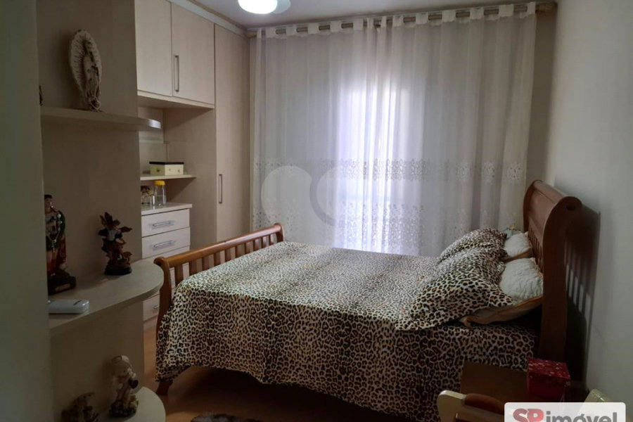 Sobrado à venda com 3 suítes em Vila Carrão, São Paulo, SP