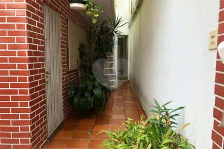 Sobrado à venda com 4 quartos, sendo 2 suítes, em Vila São José (ipiranga), São Paulo, SP