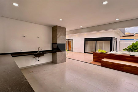 Casa à venda com 3 suítes no condomínio Campos do Conde I e II, Sorocaba - SP