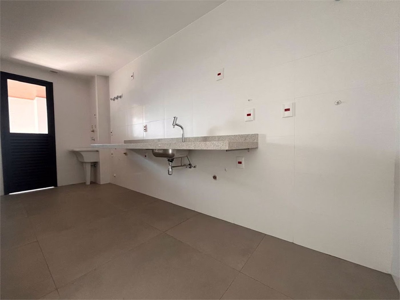 Apartamento com 2 dormitórios à venda, 83 m² por R$ 1.200.000,00 - Boqueirão - Santos/SP