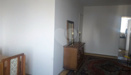 Apartamento à venda com 3 quartos, sendo 1 suíte,  no Centro, Mogi das Cruzes, SP