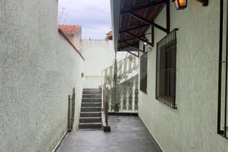 Casa à venda com 3 quartos, sendo 1 suíte, em Parque Santa Rosa, Suzano, SP