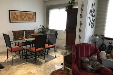 Apartamento à venda com 3 quartos, sendo 1 suíte, em Vila Andrade, São Paulo, SP
