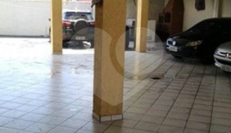 Casa Térrea à venda com 5 quartos, sendo 2 suítes,  em Jardim Vila Galvão, Guarulhos, SP