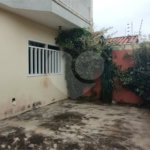 Casa à venda com 4 quartos, sendo 1 suíte, em Jardim Guadalajara, Sorocaba, SP