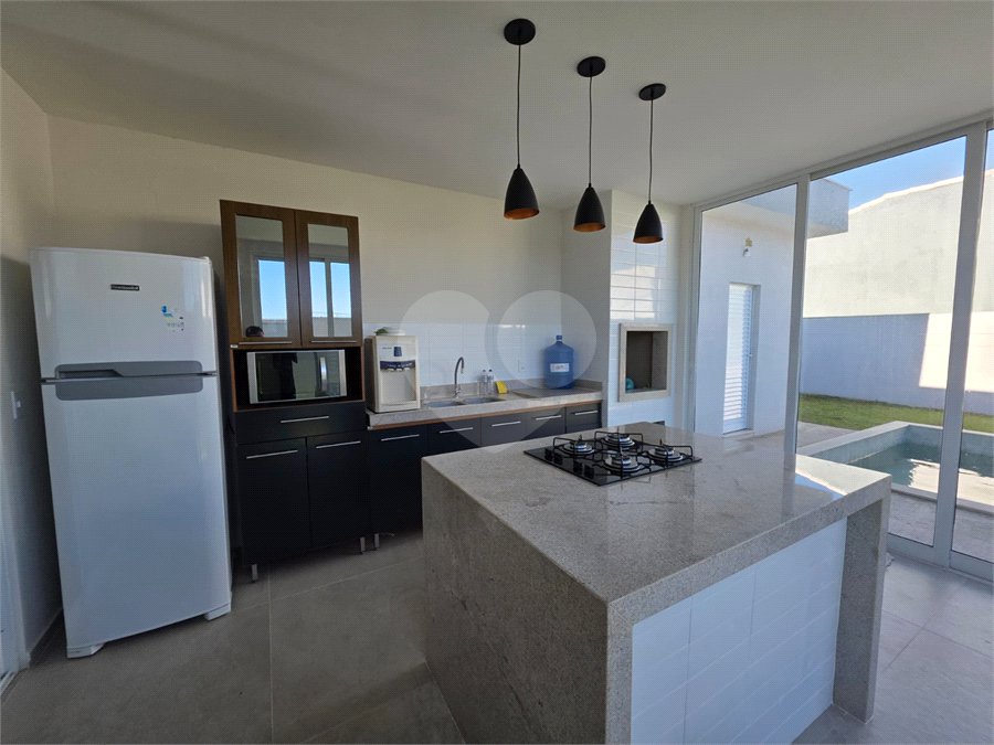 Casa em condomínio à venda com 3 quartos, sendo 1 suíte,  em Ogiva, Cabo Frio, RJ