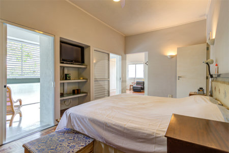 Casa de Vila à venda com 3 quartos, sendo 1 suíte,  em Granja Julieta, São Paulo, SP