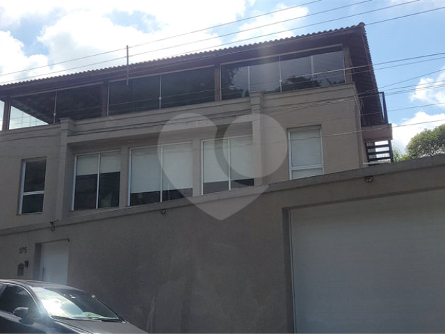 Casa à venda com 3 suítes no condomínio Sausalito, Mairiporã - SP