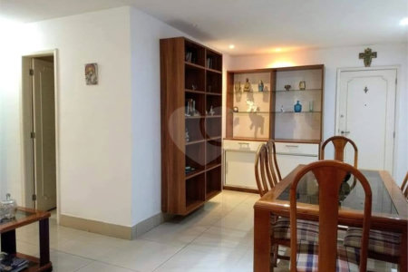 Apartamento à venda com 2 quartos, sendo 1 suíte, em Copacabana, Rio de Janeiro, RJ