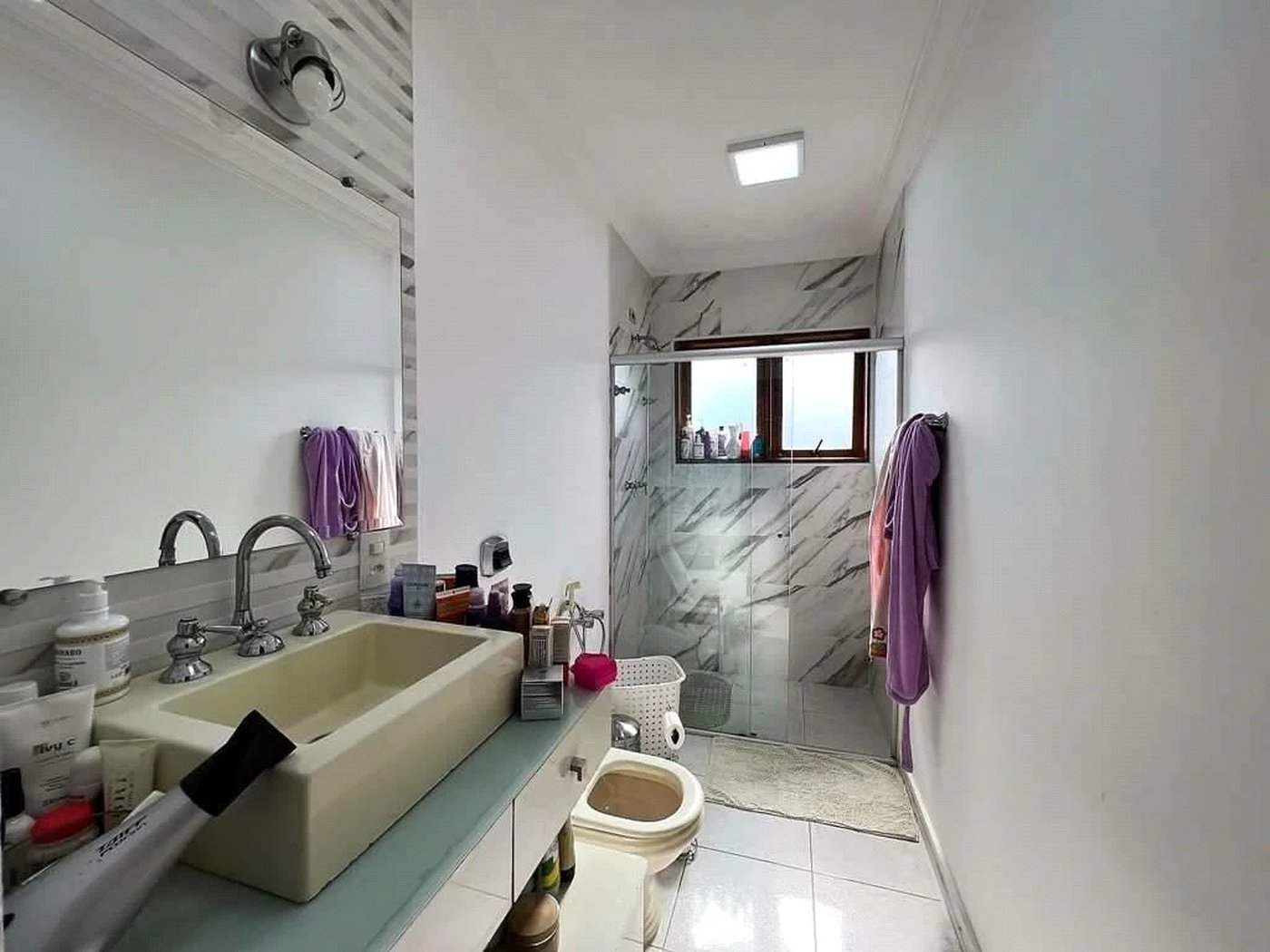 Casa à venda com 4 quartos, sendo 3 suítes, em Jardim Passárgada I, Cotia, SP