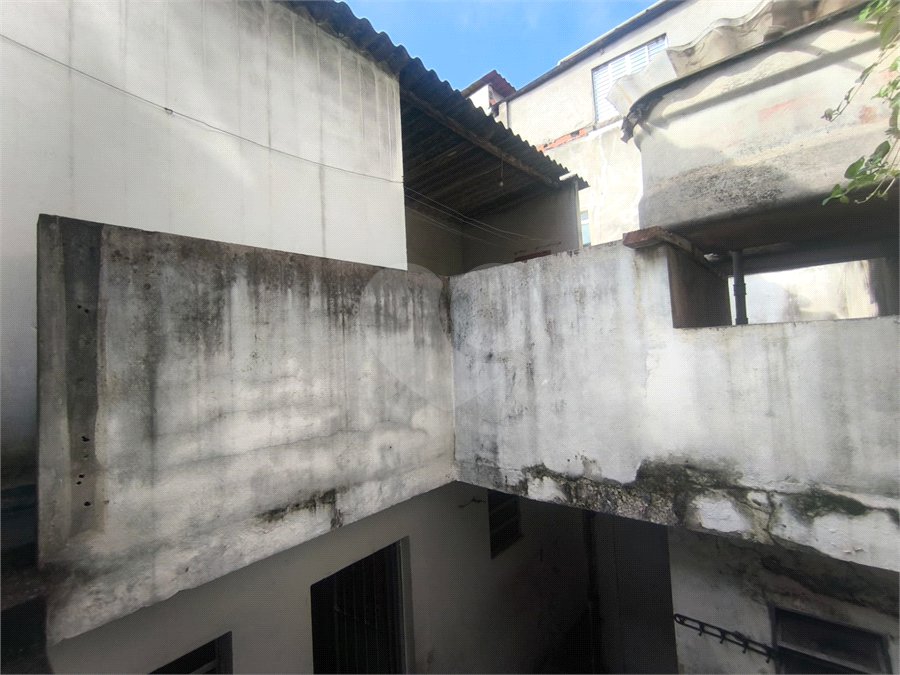 Casa à venda ou para alugar com 5 quartos, sendo 1 suíte,  em Parque Independência, São Paulo, SP