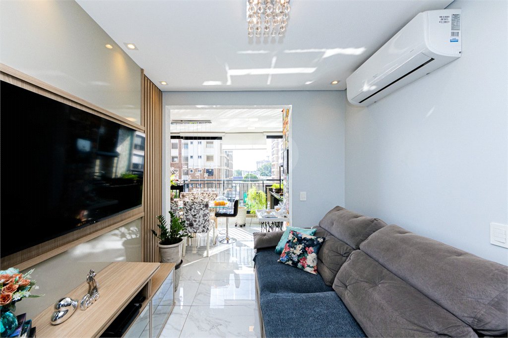 Apartamento à venda com 2 quartos, sendo 1 suíte, em Água Branca, São Paulo, SP
