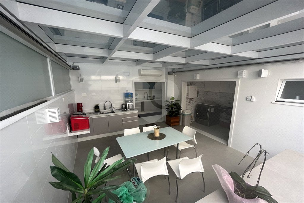 Apartamento à venda com 2 suítes em Barra Funda, São Paulo, SP