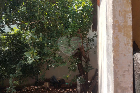 Casa à venda com 3 quartos em Jardim Santa Lúcia, Araraquara, SP