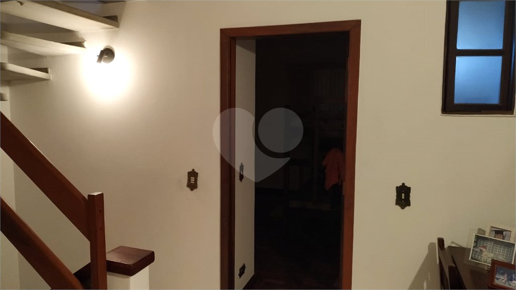Sobrado à venda com 3 quartos, sendo 1 suíte, em Bosque da Saúde, São Paulo, SP