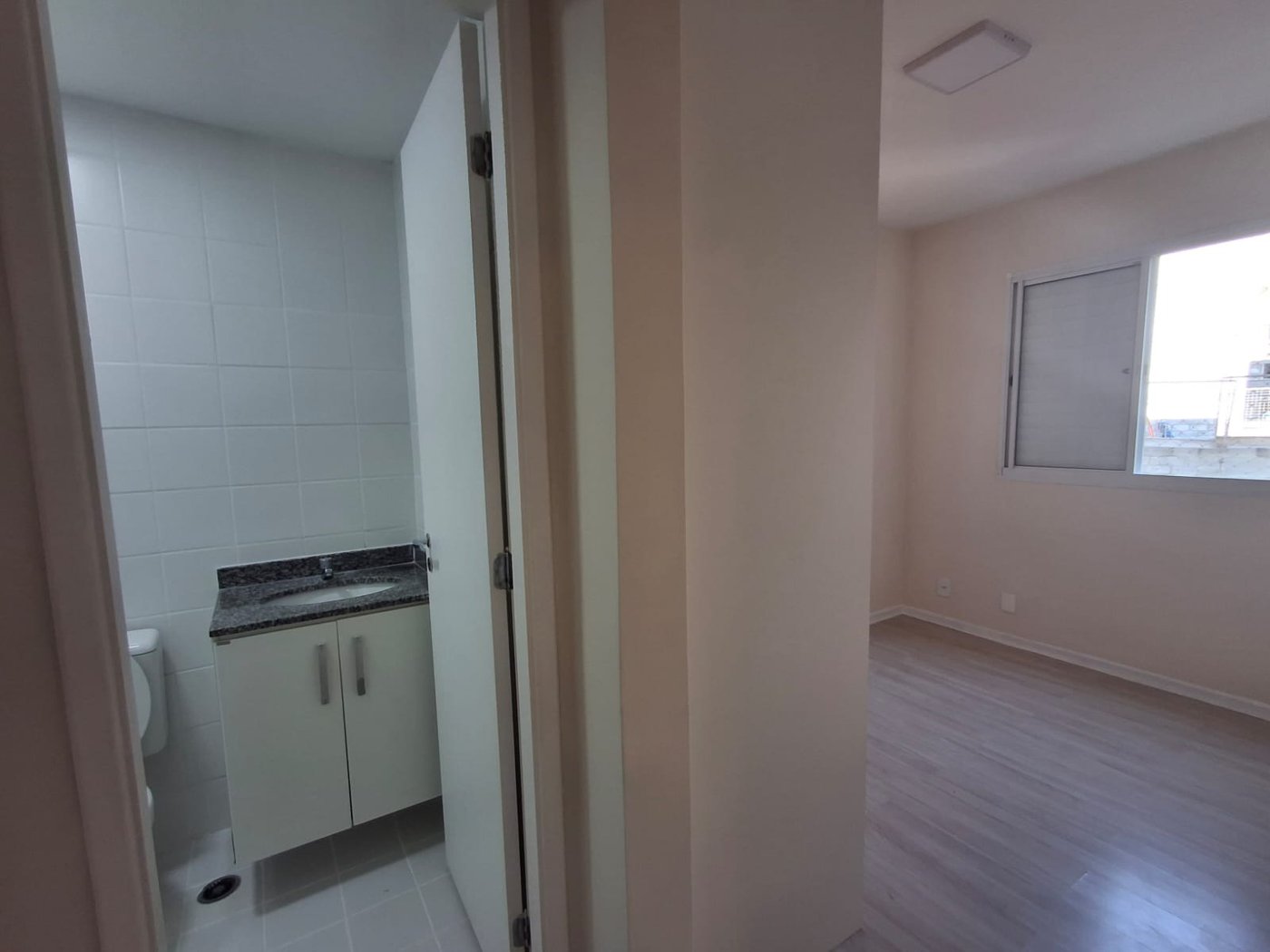 Apartamento à venda com 3 quartos, sendo 1 suíte,  em São Paulo, SP