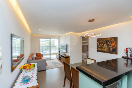 Apartamento à venda com 3 quartos, sendo 2 suítes, em Santo Amaro, São Paulo, SP