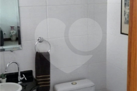 Sobrado à venda com 3 quartos, sendo 1 suíte,  em Retiro das Fontes, Atibaia, SP