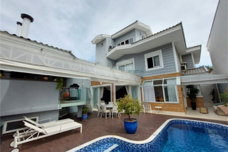 Casa à venda com 4 suítes no condomínio Granja Olga II, Sorocaba - SP