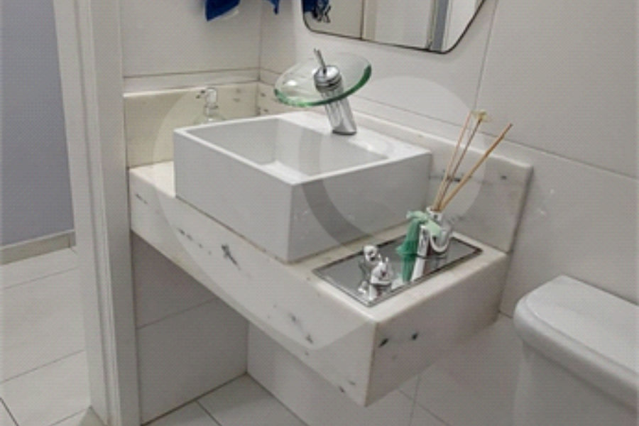 Sobrado à venda com 3 quartos, sendo 1 suíte, em Limão, São Paulo, SP