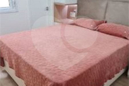 Apartamento à venda com 2 quartos, sendo 1 suíte,  em Barra Funda, São Paulo, SP