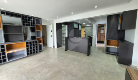Apartamento à venda com 4 quartos, sendo 2 suítes,  em Jardim Vazani, São Paulo, SP