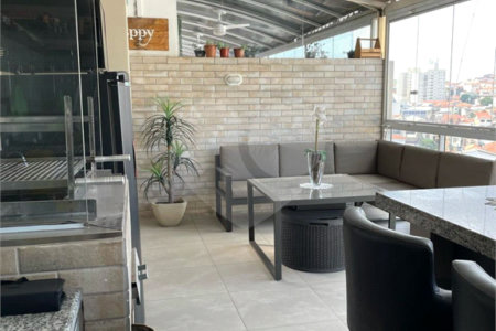 Casa à venda com 3 suítes no condomínio Tamboril, São Paulo - SP