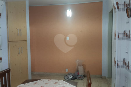 Casa à venda com 3 quartos em Vila Bertioga, São Paulo, SP