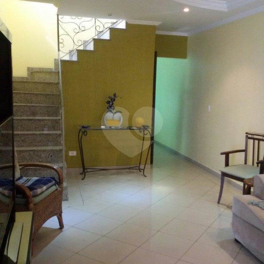 Sobrado à venda com 3 quartos, sendo 1 suíte, em Santa Teresinha, São Paulo, SP